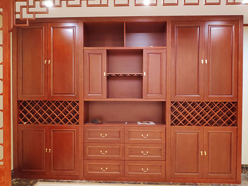 仙居中式家居装修之中式酒柜装修效果图